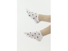 Dámské kotníkové ponožky CSD240-036 černé s bílými srdíčky - Moraj