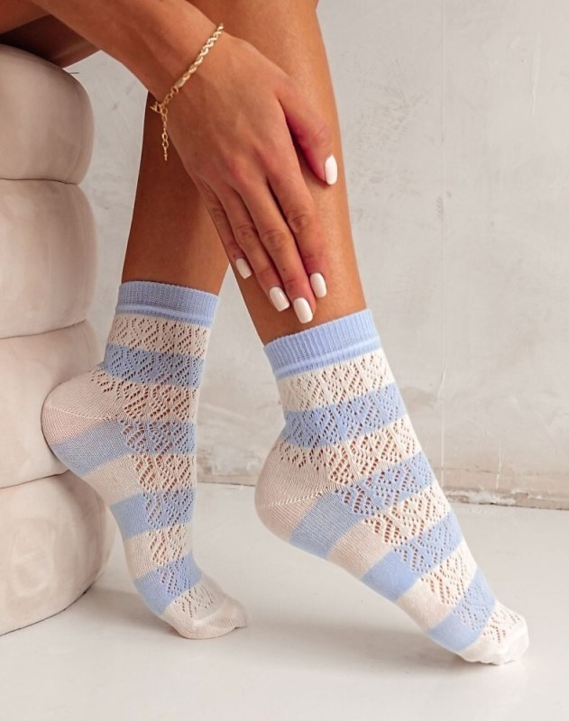 Dámské pruhované ažurové ponožky Milena 0989 37-41 - Dámské oblečení doplňky ponožky