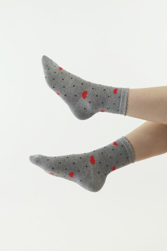 Ponožky 29 šedé se srdíčky a puntíky - Dámské oblečení doplňky ponožky