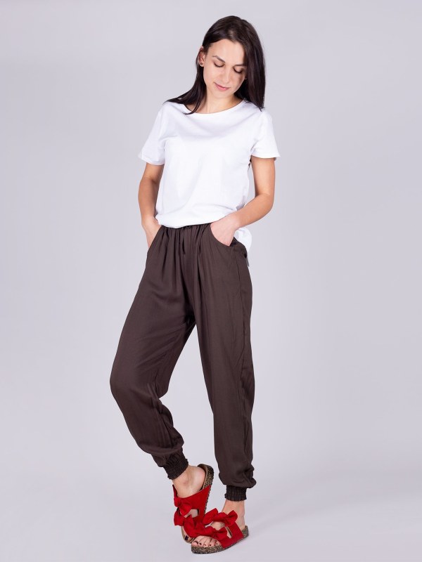 Dámské kalhoty USD-0015K-7300 khaki - Yoclub - Dámské oblečení kalhoty