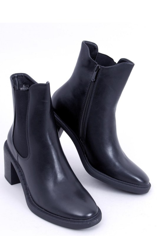 Boty na podpatku model 172865 Inello - Dámské boty kotníkové