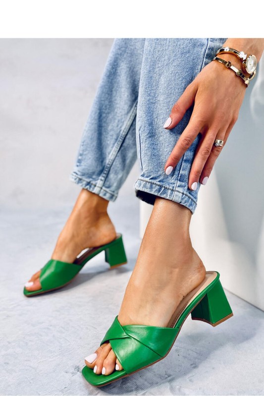 Dámské nazouváky s-1079 zelená - Renda - Dámské boty nazouváky