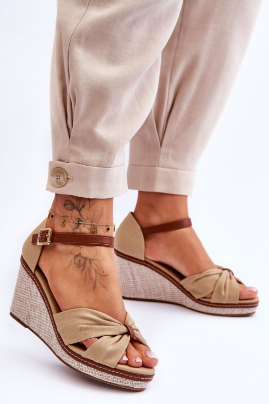 Bota na klínech model 179861 step in style - Dámské boty sandály