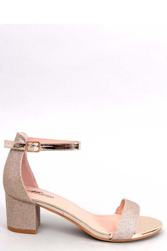 Sandály na podpatku model 179895 Inello