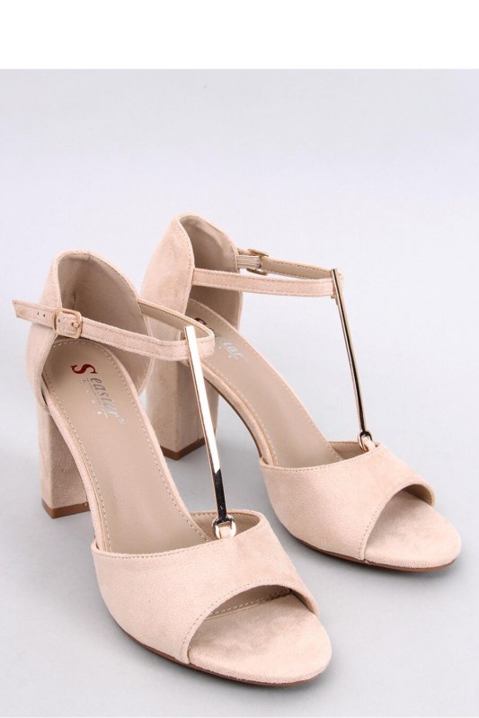 Sandály na podpatku model 192792 Inello - Dámské boty sandály