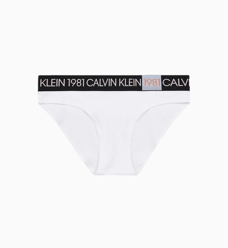 Kalhotky QF5449E-100 bílá - Calvin Klein - Dámské spodní prádlo kalhotky