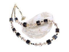 Lampglas Elegantní náhrdelník Black Love z perel Lampglas NCU31