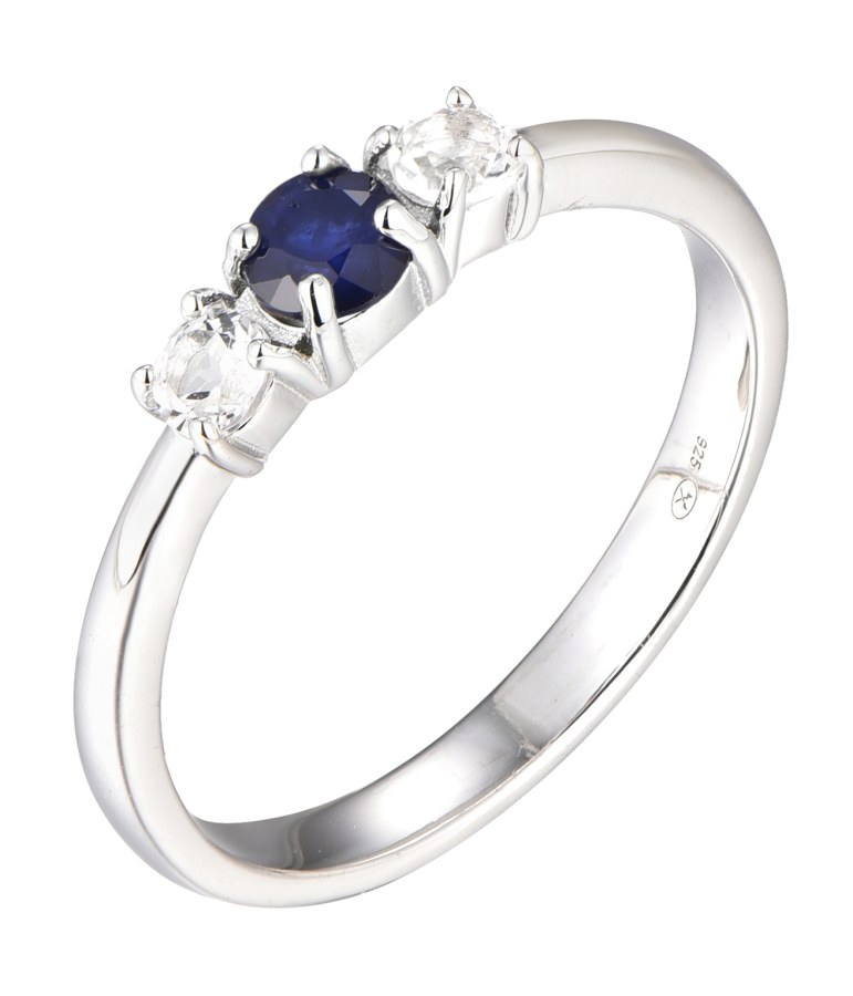 Brilio Silver Blýštivý stříbrný prsten se safírem Precious Stone SR09003B 52 mm - Prsteny Prsteny s kamínkem