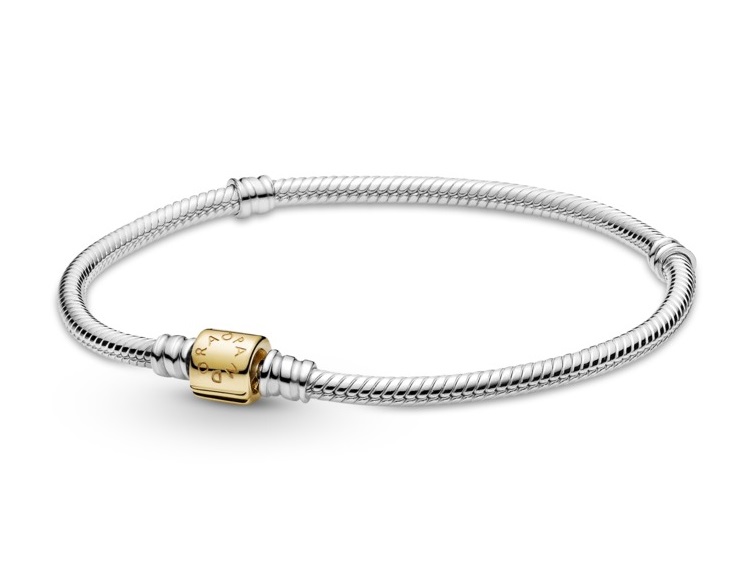 Pandora Elegantní stříbrný náramek se zlatou sponou 599347C00 21 cm