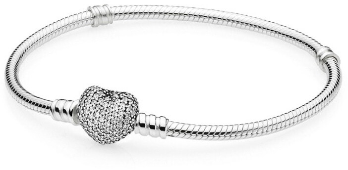 Pandora Stříbrný náramek s třpytícím srdcem 590727CZ 21 cm - Náramky Náramky se symboly