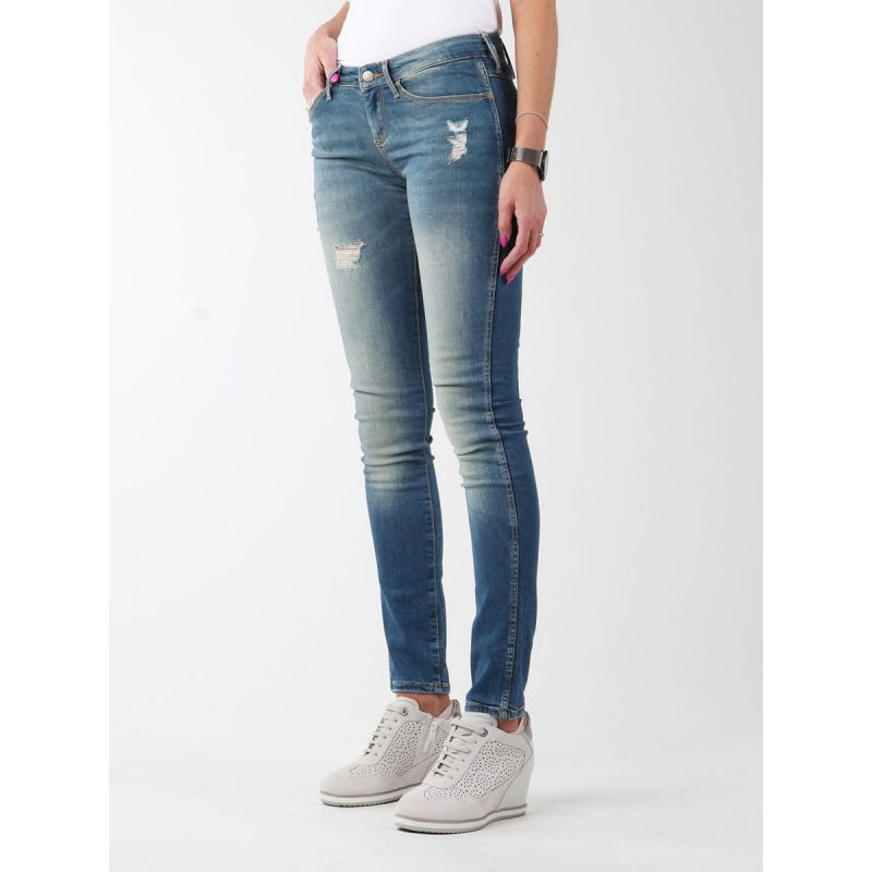 Wrangler Sandy Blues Jeans W23S4072G
