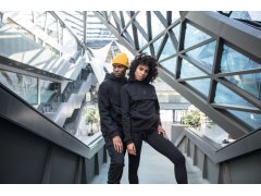Build your Brand BY 098 Mikina s&nbsp;kapucí a&nbsp;1/4 zipem 56.0098 black 4