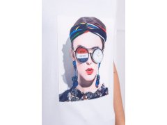 Halenka s ženskou grafikou bílá 2
