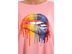 Oversize halenka s&nbsp;duhovým potiskem rtů v&nbsp;meruňkové barvě 4