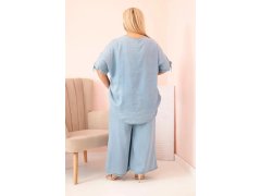 Dámská souprava Plus Size z&nbsp;tencelu, halenka s&nbsp;vázáním a&nbsp;široké kalhoty světlý džínový 1