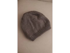 Dámská zimní čepice s ušima a žebrovaným vzorem K440 mocca 2