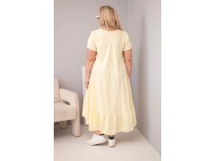 Dámské šaty plus size s&nbsp;krátkým rukávem a&nbsp;volánem z&nbsp;lehké viskózy žlutá 2