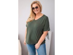Dámská bavlněná halenka Plus Size s výstřihem do V a třásněmi na zádech khaki 3