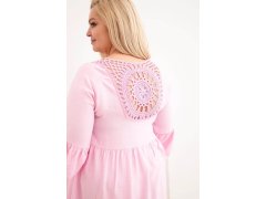 Dámské šaty Plus Size z&nbsp;viskózy s&nbsp;ažurovým zdobením bonbónově růžová 3