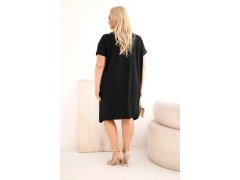 Dámské bavlněné šaty Plus Size s broží a výstřihem černá 2