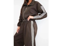 Dámský bavlněný komplet s oversized kalhotami a kontrastními lampasy hnědý 3