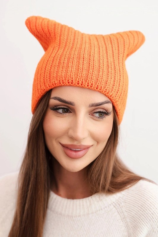 Dámská zimní čepice s vlnou v kočičím střihu z žebrované pleteniny K419 oranžová