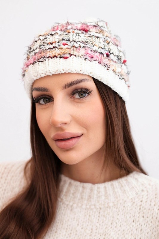Dámská zimní čepice s barevným vláknem a elastickým stahováním K352 ecru+růžový neon+camelový