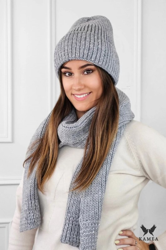 Set čepice a&nbsp;šála K.23.230.06 šedý - Kamea - Dámské oblečení doplňky čepice, rukavice a&nbsp;šály