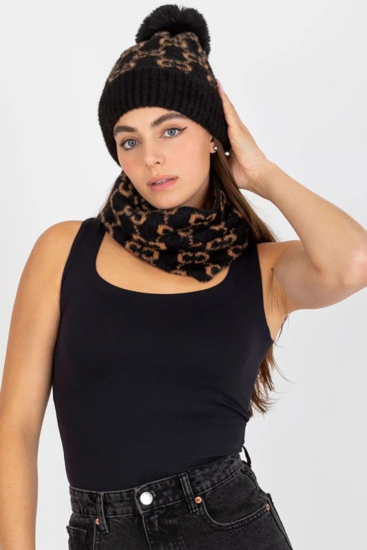 Čepice model 185911 AT - Dámské oblečení doplňky čepice, rukavice a&nbsp;šály