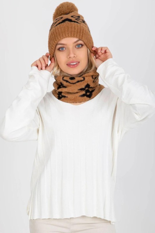 Čepice model 185917 AT