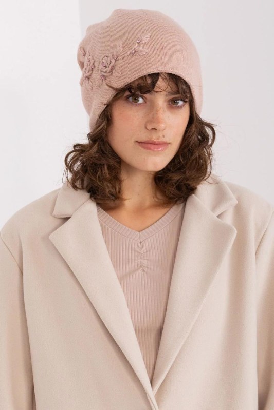 Čepice model 189921 AT - Dámské oblečení doplňky čepice, rukavice a&nbsp;šály