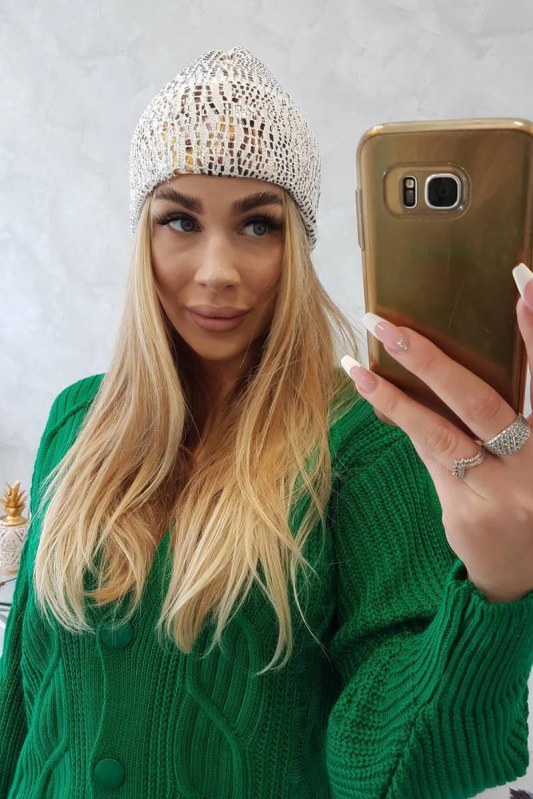 Čepice s&nbsp;mohérem Leopard K233 bílá - Dámské oblečení doplňky čepice, rukavice a&nbsp;šály