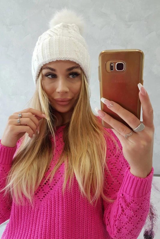 Fleecová kostkovaná čepice K226 bílá - Dámské oblečení doplňky čepice, rukavice a&nbsp;šály