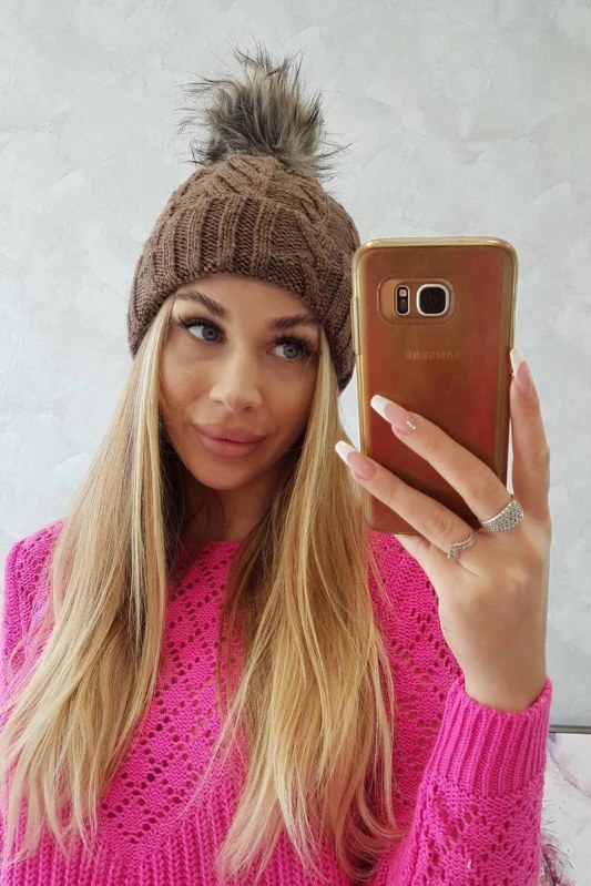 Fleecová kostkovaná čepice K226 mocca - Dámské oblečení doplňky čepice, rukavice a&nbsp;šály