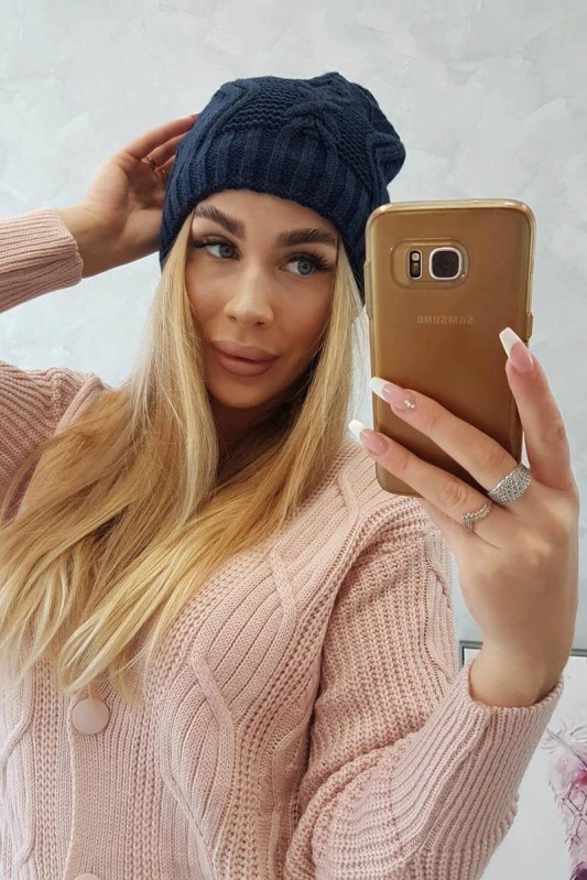 Fleecová čepice Sylwia K244 navy blue - Dámské oblečení doplňky čepice, rukavice a&nbsp;šály