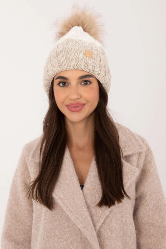 Čepice model 201412 Rue Paris