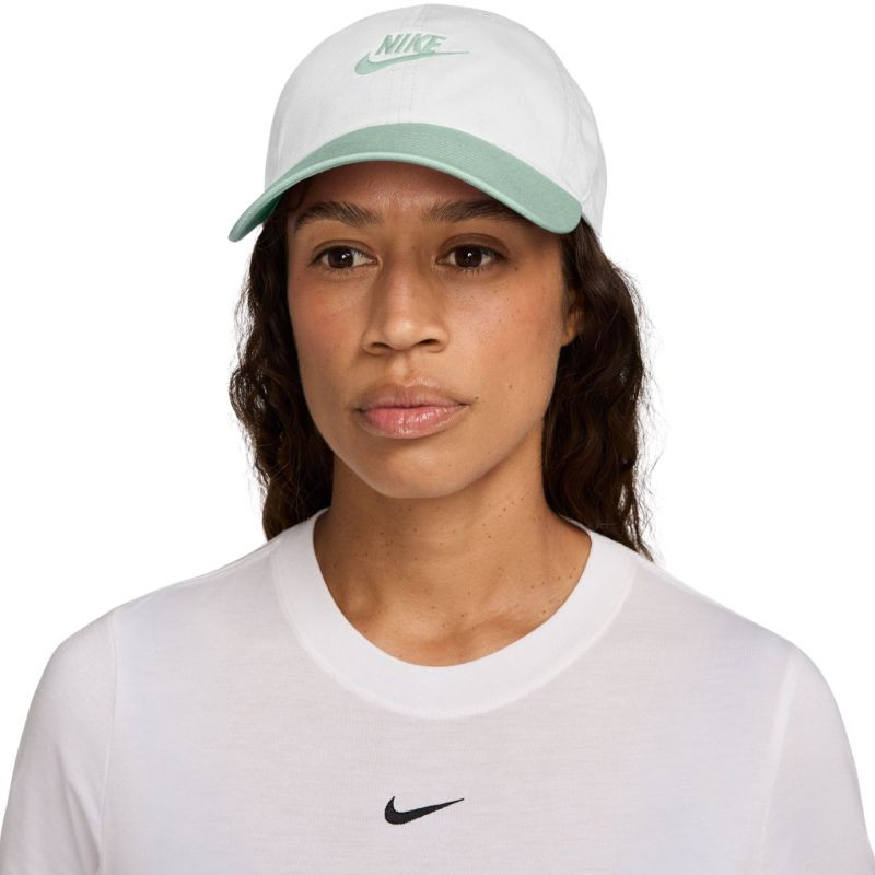 Baseballová čepice Nike Club bílo-mátová FB5368 105