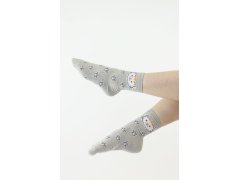 Veselé ponožky 894 šedé kočka s tlapkami