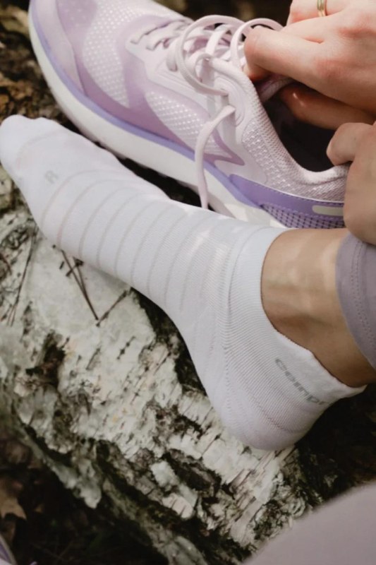 SPORTOVNÍ BĚŽECKÉ PONOŽKY 177 - Dámské oblečení doplňky ponožky