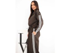 Dámský bavlněný komplet s&nbsp;oversized kalhotami a&nbsp;kontrastními lampasy hnědý