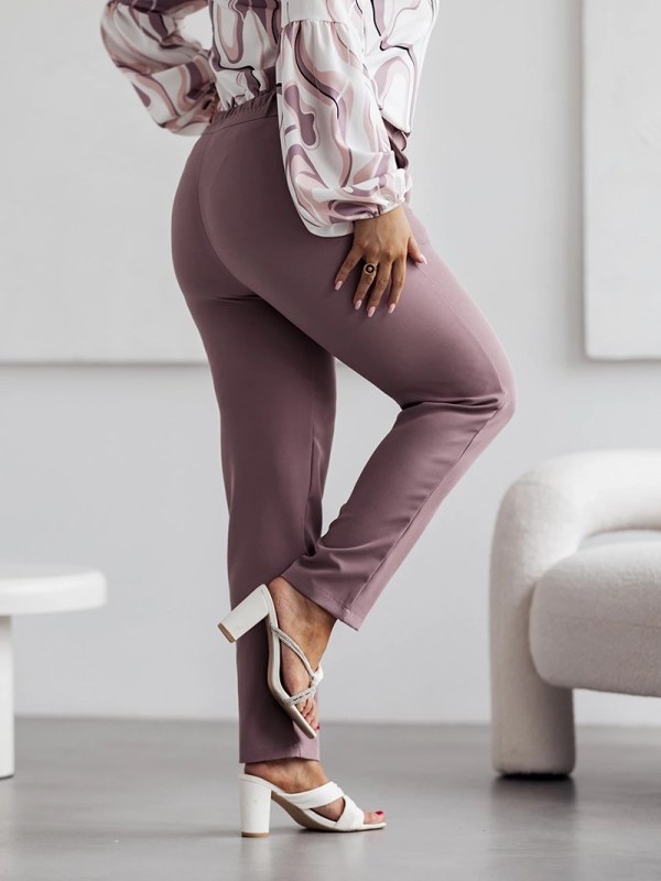 Elegantní dámské kalhoty plus size v barvě cappuccino (728) - Dámské oblečení kalhoty