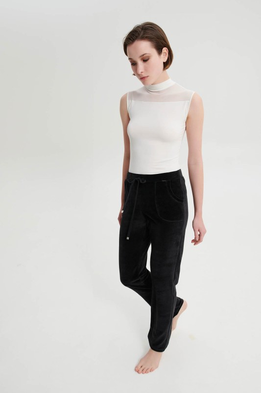 Vamp - Jednobarevné dámské kalhoty 19300 - Vamp - kalhoty