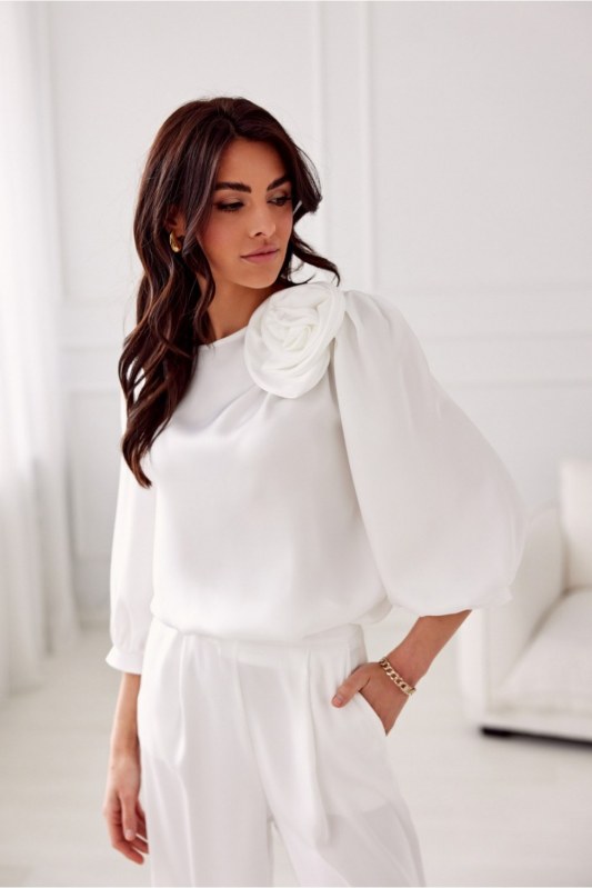 Halenka BLU0178 smetanově bílá - Roco Fashion - Dámské oblečení košile a halenky