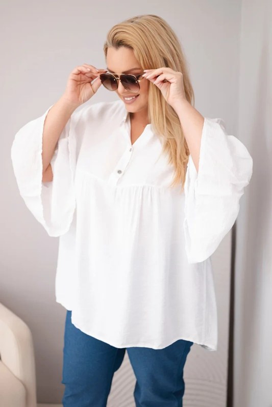 Dámská viskózová halenka Plus Size s volánovým rukávem a výstřihem do V bílá