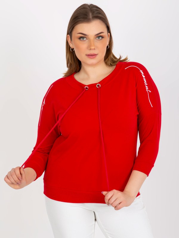 Červená halenka plus size s nápisy a šňůrkami - Dámské oblečení košile a halenky