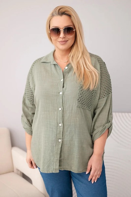 Dámská bavlněná košile ve velikosti Plus Size s límečkem a krajkovou vsadkou khaki