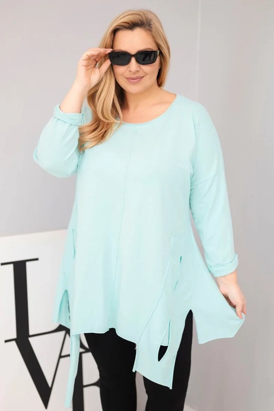 Dámská bavlněná blůza Plus Size s asymetrickým spodním lemem a výřezy mátová