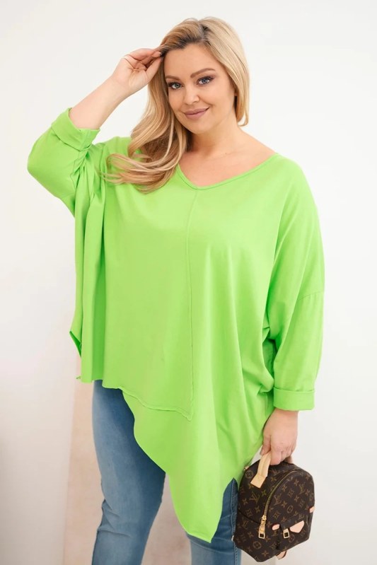 Dámská bavlněná blůza Plus Size s asymetrickým spodním lemem a výstřihem do V světle zelená