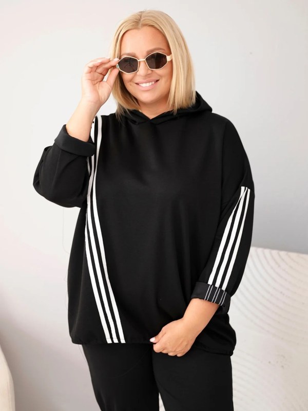 Dámská mikina Plus Size z viskózy s kapucí a ozdobnými proužky černá
