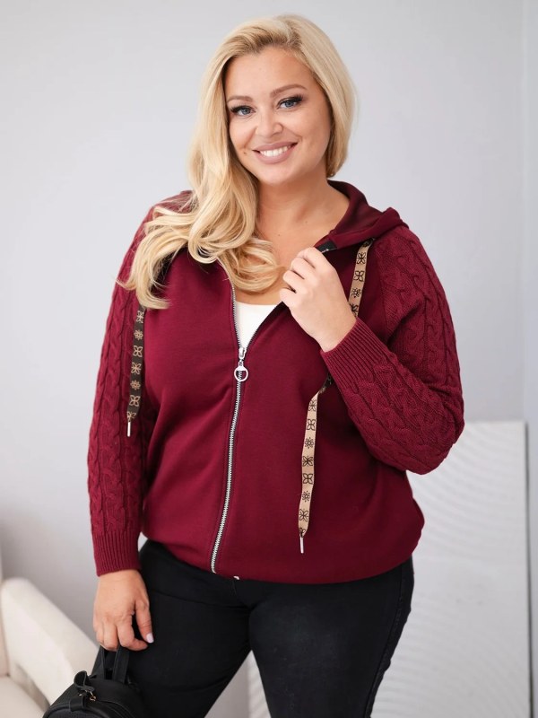 Dámská bavlněná mikina Plus Size s pletenými rukávy a kapucí bordó červená